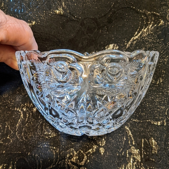 Anna Hutte Crystal Rose Bowl Hand cut Bleikristall Germany 24% Lead Crystal - Picture 1 of 9